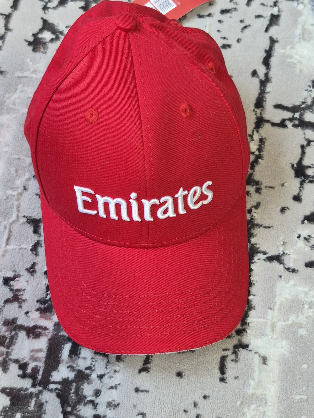 Emirates bright red